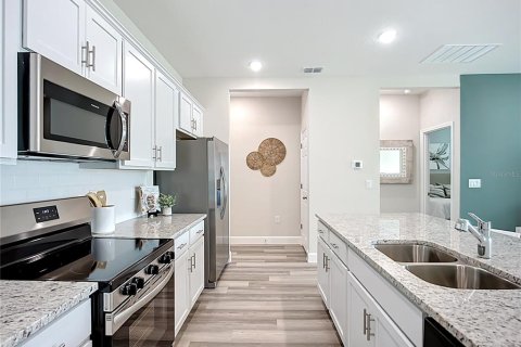 Casa en venta en North Port, Florida, 4 dormitorios, 168.15 m2 № 1797154 - foto 17