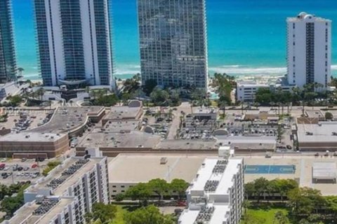 Copropriété à vendre à Sunny Isles Beach, Floride: 1 chambre, 71.26 m2 № 2035356 - photo 3