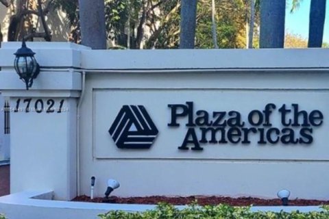 Copropriété à vendre à Sunny Isles Beach, Floride: 1 chambre, 71.26 m2 № 2035356 - photo 2