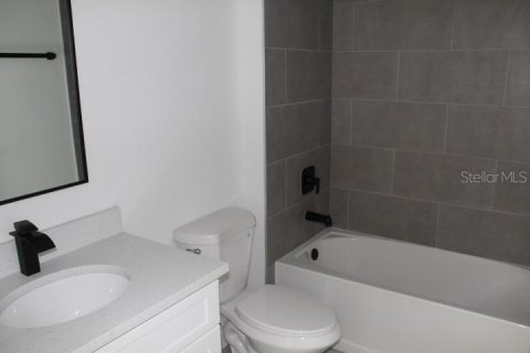 House in Ocala, Florida 4 bedrooms, 164.81 sq.m. № 1884725 - photo 16