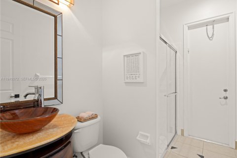 House in Davie, Florida 4 bedrooms, 392.51 sq.m. № 2003672 - photo 26