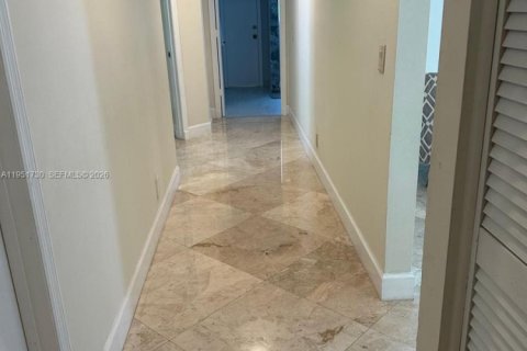 Casa en alquiler en Boca Raton, Florida, 4 dormitorios, 216 m2 № 2006387 - foto 17