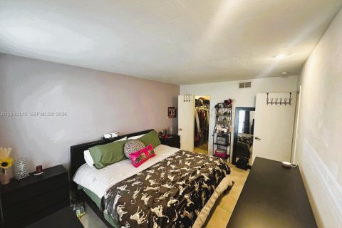 Купить кондоминиум в Майами, Флорида 3 спальни, 105.91м2, № 2067560 - фото 9