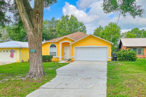 House in Keystone Heights, Florida 3 bedrooms, 174.56 sq.m. № 1787420 - photo 4