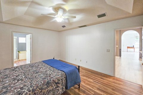 House in Keystone Heights, Florida 3 bedrooms, 174.56 sq.m. № 1787420 - photo 24
