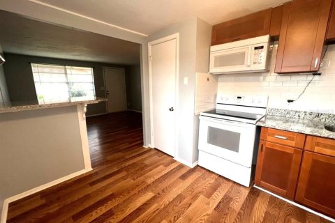 Casa en alquiler en Thonotosassa, Florida, 2 dormitorios, 65.22 m2 № 1740616 - foto 7