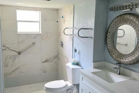 Condo à Margate, Floride, 2 chambres  № 2078077
