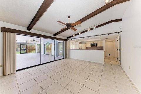 Villa ou maison à vendre à Sarasota, Floride: 3 chambres, 215.9 m2 № 2151520 - photo 13