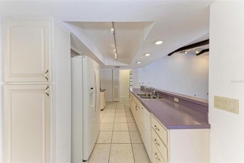 Villa ou maison à vendre à Sarasota, Floride: 3 chambres, 215.9 m2 № 2151520 - photo 17