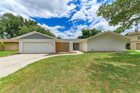 Villa ou maison à Sarasota, Floride 3 chambres, 215.9 m2 № 2151520