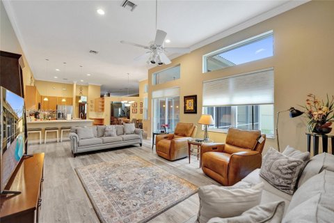 Villa ou maison à vendre à Weston, Floride: 5 chambres, 310.29 m2 № 2042743 - photo 9