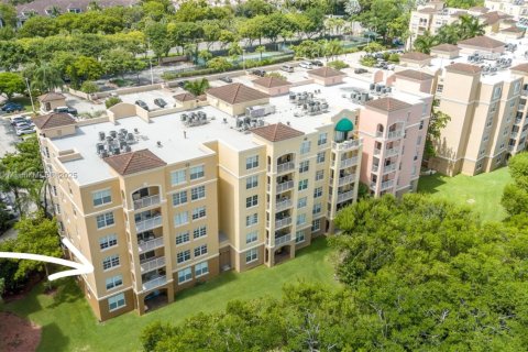 Condominio en venta en Aventura, Florida, 3 dormitorios, 122.63 m2 № 1930831 - foto 15