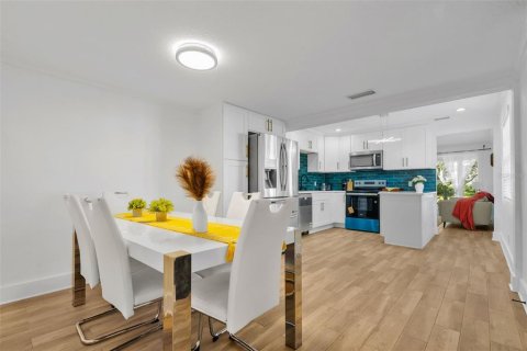 Villa ou maison à vendre à Tampa, Floride: 3 chambres, 163.14 m2 № 2218262 - photo 24