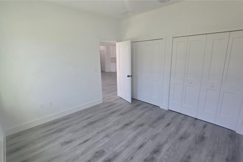 House in Citrus Springs, Florida 4 bedrooms, 164.81 sq.m. № 2100907 - photo 15