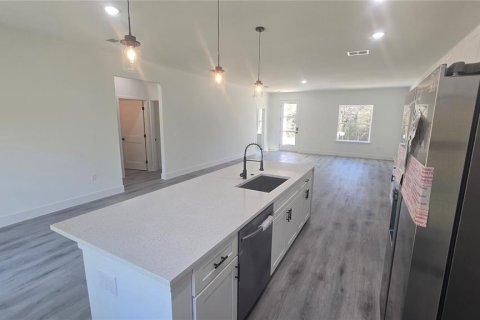 House in Citrus Springs, Florida 4 bedrooms, 164.81 sq.m. № 2100907 - photo 11
