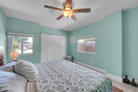 Villa ou maison à vendre à Fort Lauderdale, Floride: 3 chambres, 96.62 m2 № 1888380 - photo 13