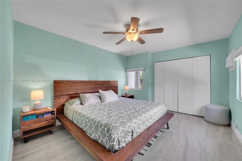 Villa ou maison à vendre à Fort Lauderdale, Floride: 3 chambres, 96.62 m2 № 1888380 - photo 12