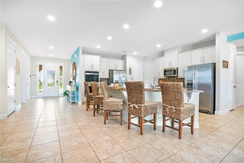 House in Kissimmee, Florida 11 bedrooms, 510.59 sq.m. № 2114519 - photo 3