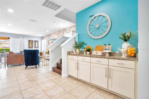 House in Kissimmee, Florida 11 bedrooms, 510.59 sq.m. № 2114519 - photo 12