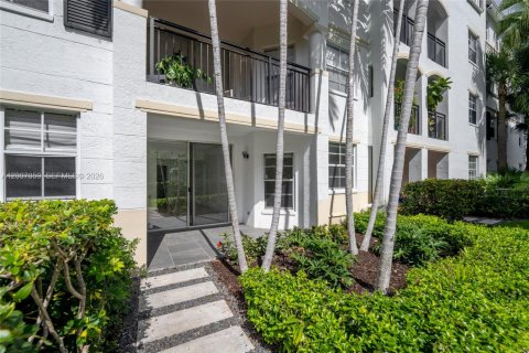 Condo in Aventura, Florida, 3 bedrooms № 2071263 - photo 6