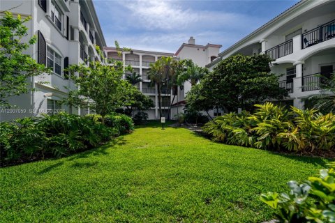 Condo in Aventura, Florida, 3 bedrooms № 2071263 - photo 5