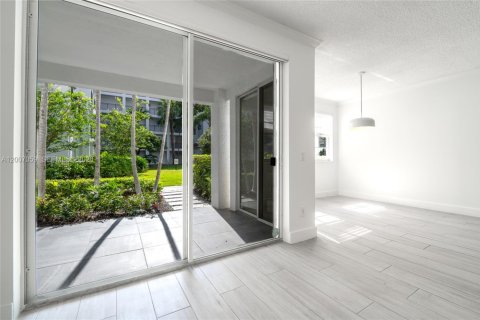 Condo in Aventura, Florida, 3 bedrooms № 2071263 - photo 21