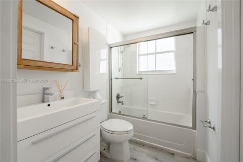 Condo in Aventura, Florida, 3 bedrooms № 2071263 - photo 28