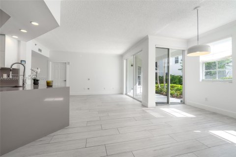 Condo in Aventura, Florida, 3 bedrooms № 2071263 - photo 20