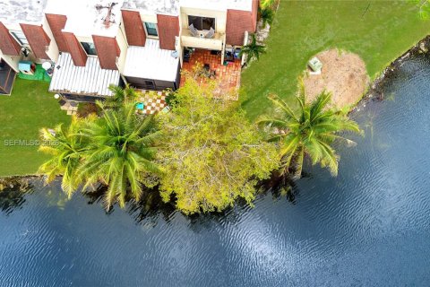 Adosado en alquiler en Pembroke Pines, Florida, 4 dormitorios, 150.13 m2 № 2048792 - foto 29