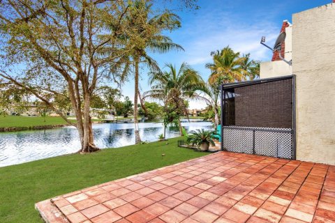 Adosado en alquiler en Pembroke Pines, Florida, 4 dormitorios, 150.13 m2 № 2048792 - foto 30