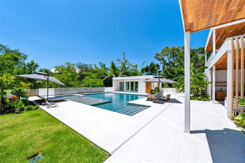 Casa en venta en Sarasota, Florida, 5 dormitorios, 449.74 m2 № 2312719 - foto 21