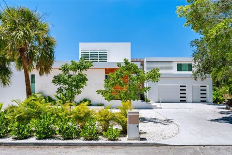Casa en venta en Sarasota, Florida, 5 dormitorios, 449.74 m2 № 2312719 - foto 3