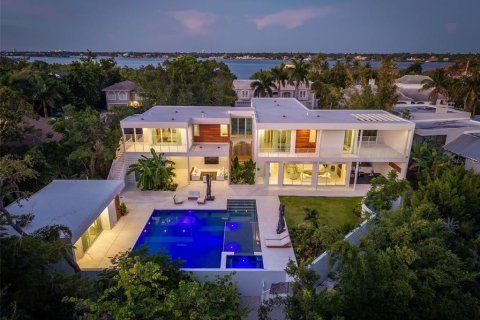 Villa ou maison à Sarasota, Floride 5 chambres, 449.74 m2 № 2312719