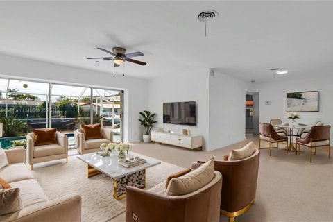 Casa en venta en Fort Lauderdale, Florida, 3 dormitorios, 156.82 m2 № 1970979 - foto 7