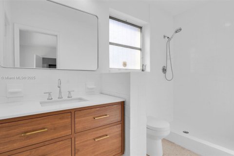 Casa en venta en Fort Lauderdale, Florida, 3 dormitorios, 156.82 m2 № 1970979 - foto 14