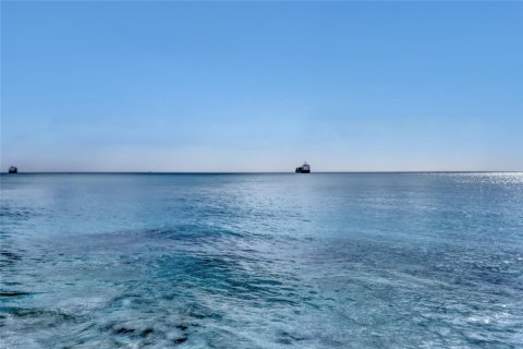 Снять в аренду кондоминиум в Ривьера-Бич, Флорида 2 спальни, 133.04м2, № 1208644 - фото 1
