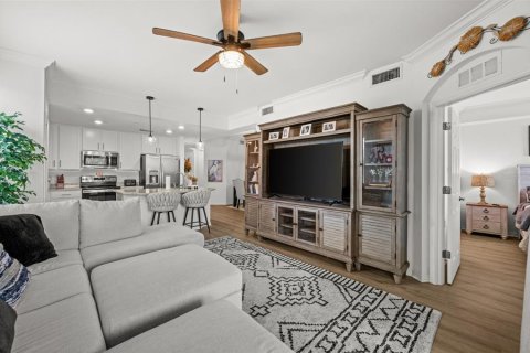 Condo in Punta Gorda, Florida, 2 bedrooms in BABCOCK NATIONAL  № 2220517 - photo 11