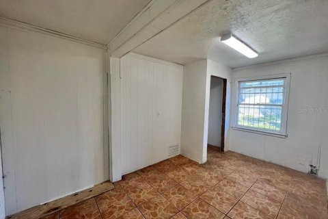 Commercial property in Saint Petersburg, Florida 190.64 sq.m. № 2377990 - photo 17