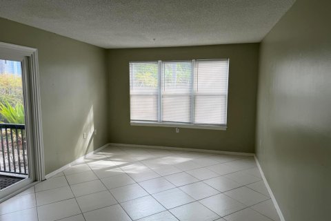 Copropriété à louer à Boynton Beach, Floride: 2 chambres, 101.08 m2 № 2297313 - photo 7