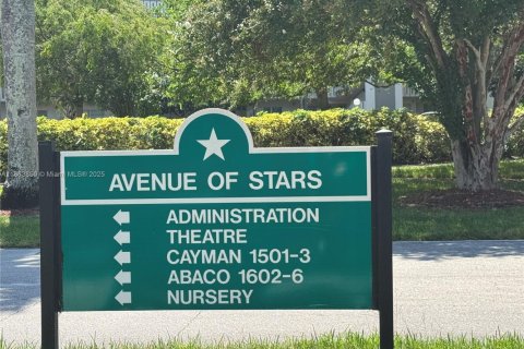 Condominio en alquiler en Coconut Creek, Florida, 2 dormitorios, 107.49 m2 № 1891726 - foto 16