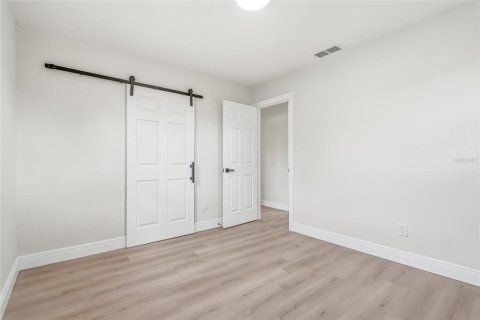 Villa ou maison à vendre à Tampa, Floride: 3 chambres, 93.37 m2 № 2396816 - photo 22