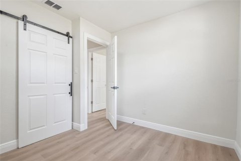 Villa ou maison à vendre à Tampa, Floride: 3 chambres, 93.37 m2 № 2396816 - photo 26