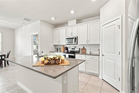 Villa ou maison à vendre à DeLand, Floride: 3 chambres, 153.29 m2 № 2308170 - photo 7