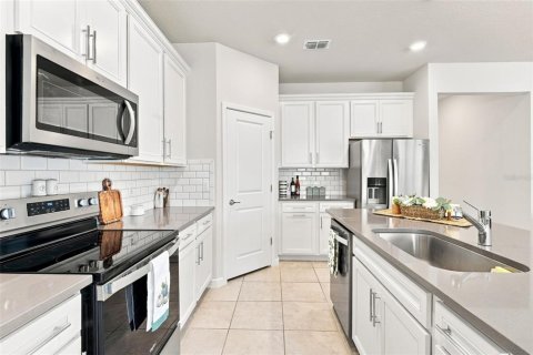 Villa ou maison à vendre à DeLand, Floride: 3 chambres, 153.29 m2 № 2308170 - photo 10
