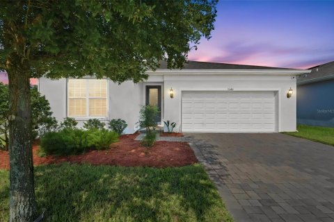House in DeLand, Florida 3 bedrooms, 153.29 sq.m. № 2308170