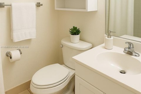 Купить таунхаус в Помпано-Бич, Флорида 2 спальни, 93.65м2, № 1955141 - фото 14