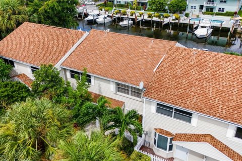 Купить таунхаус в Помпано-Бич, Флорида 2 спальни, 93.65м2, № 1955141 - фото 4