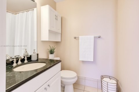 Купить таунхаус в Помпано-Бич, Флорида 2 спальни, 93.65м2, № 1955141 - фото 12