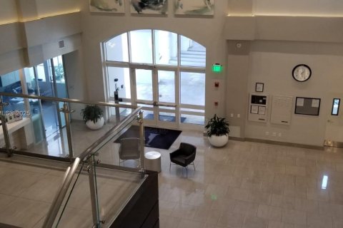 Condo in Aventura, Florida, 3 bedrooms № 1942283 - photo 20