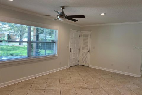 Villa ou maison à louer à Minneola, Floride: 3 chambres, 115.76 m2 № 2412755 - photo 7